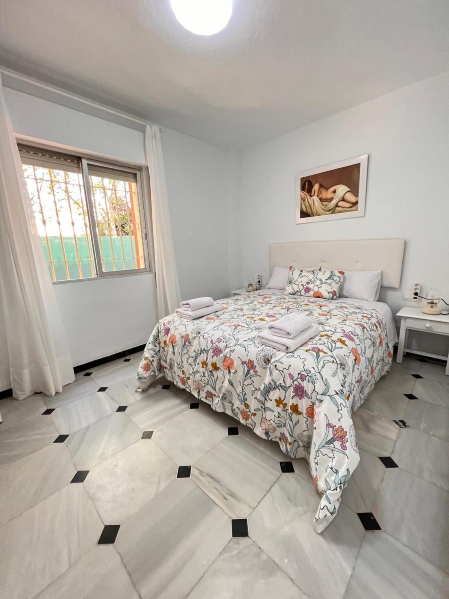 La Gran Playa,Piscina Terraza Y Parking 8 Personas Apartment Малага Екстериор снимка